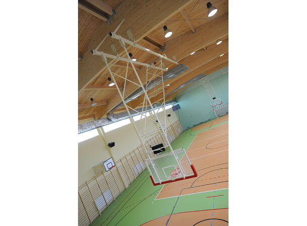 Takmontert basketballsystem, elektrisk FIBA 